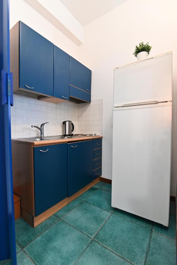 Izzhome Apartment