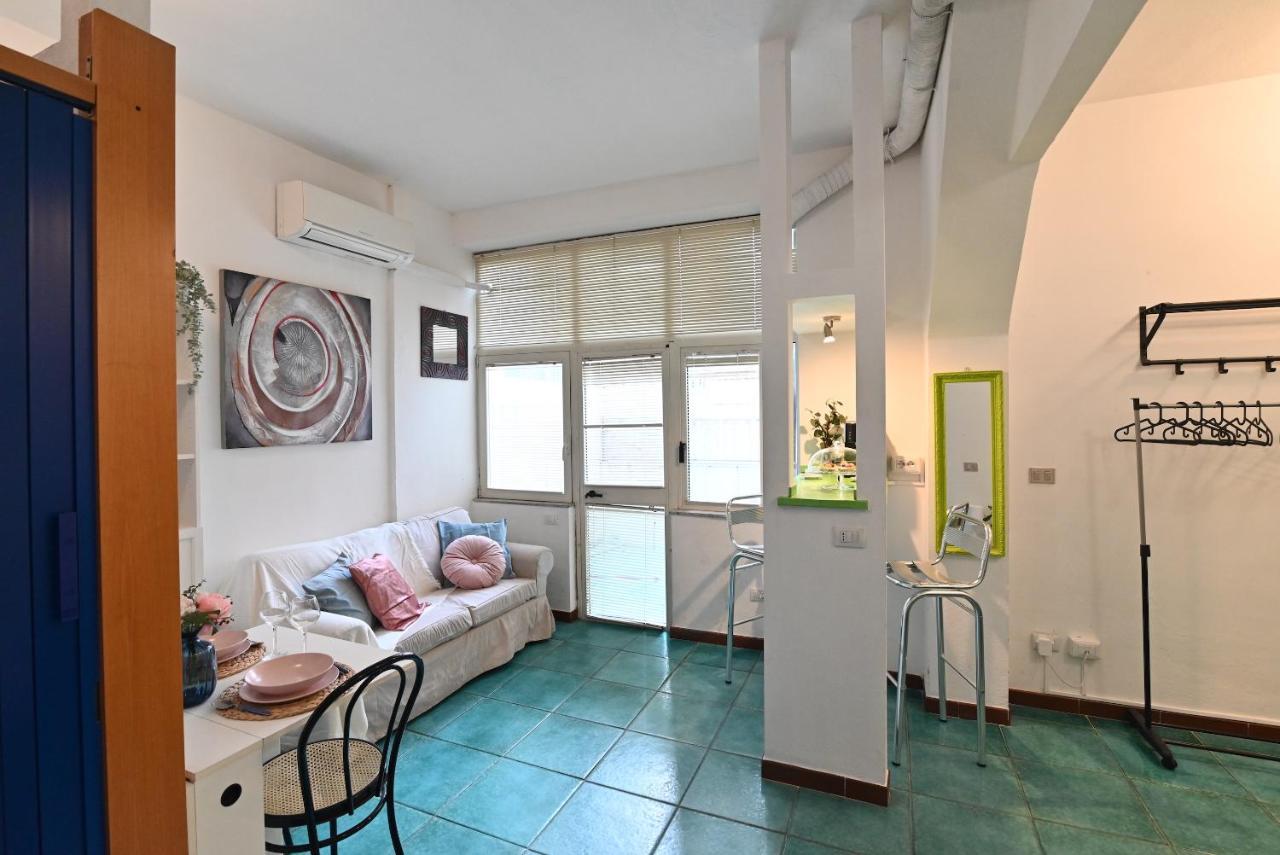 Izzhome * Cagliari
