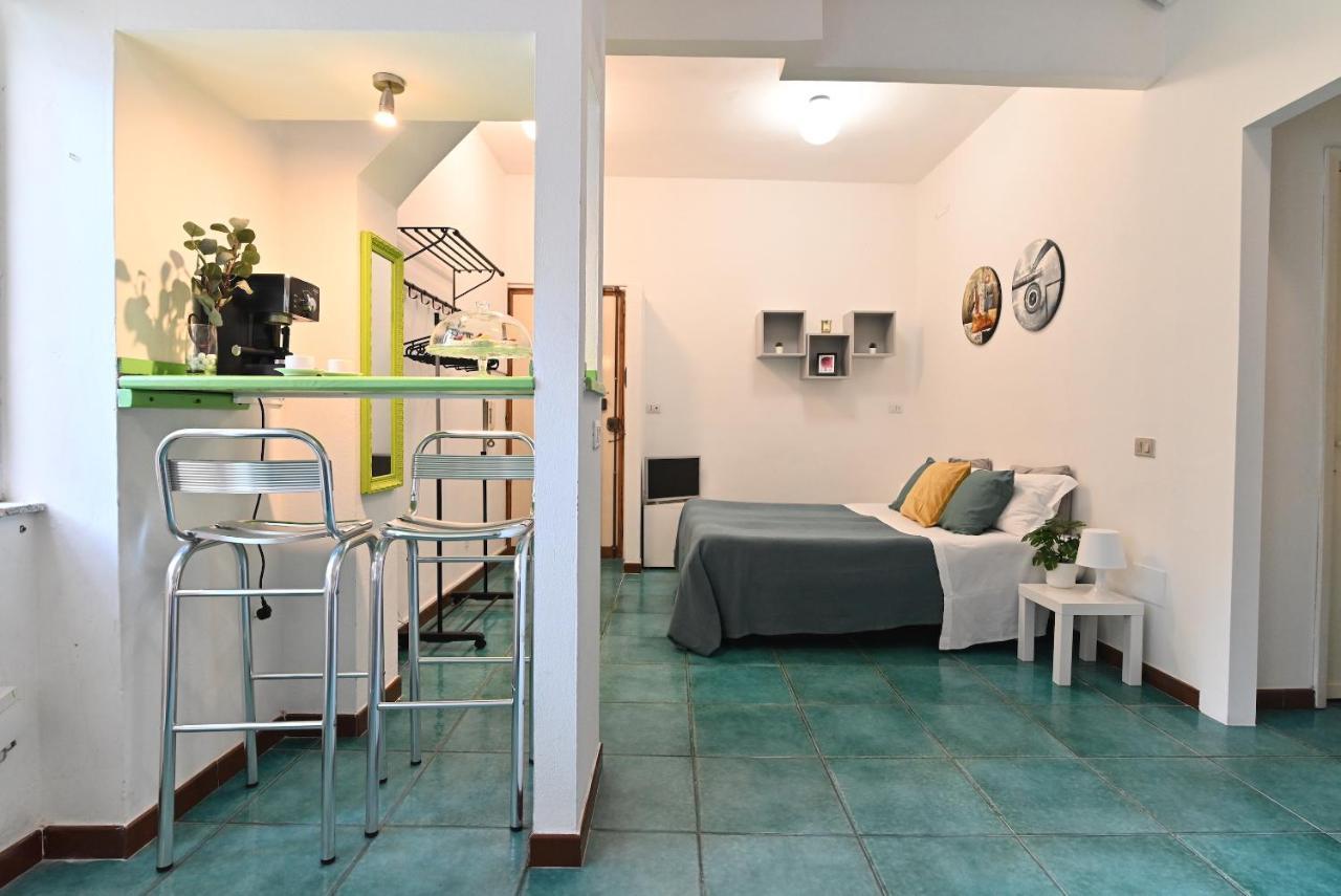 Izzhome Apartment