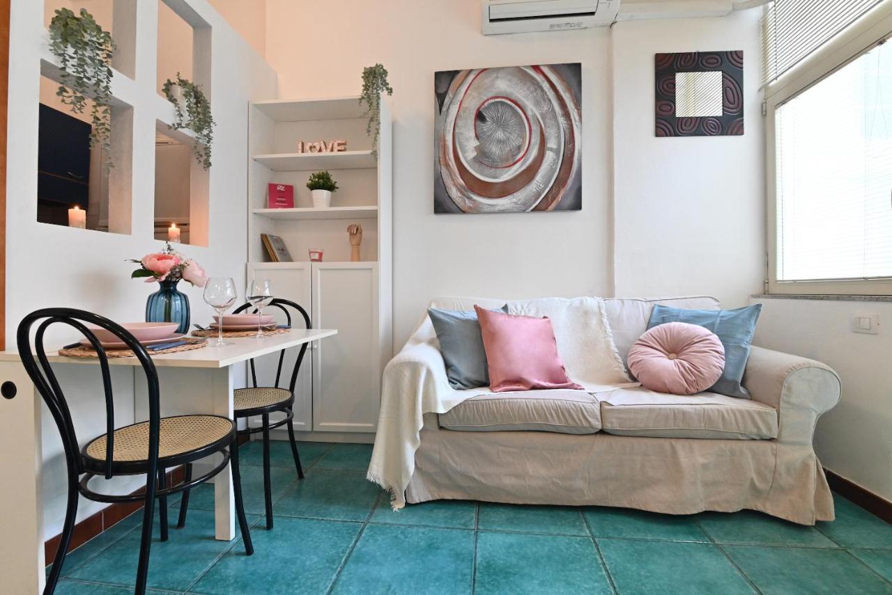 Izzhome Apartment *